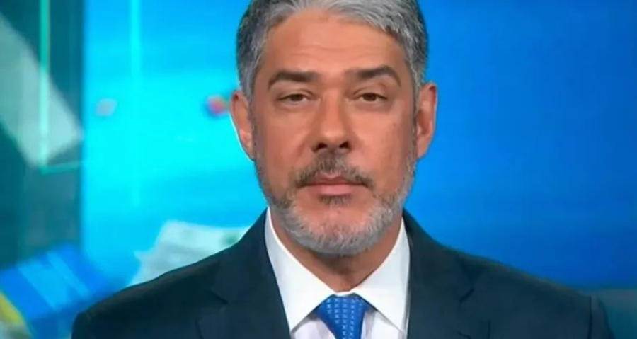 William Bonner se despede do Jornal Nacional após 29 anos; César Tralli assume a bancada