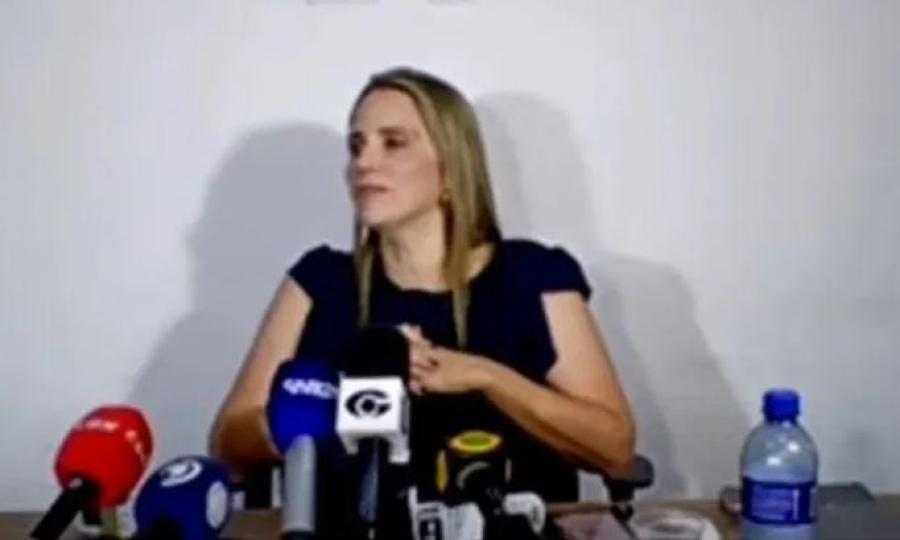 Presidente do CSA, Mirian Monte, destaca transparência e busca por patrocínios em entrevista