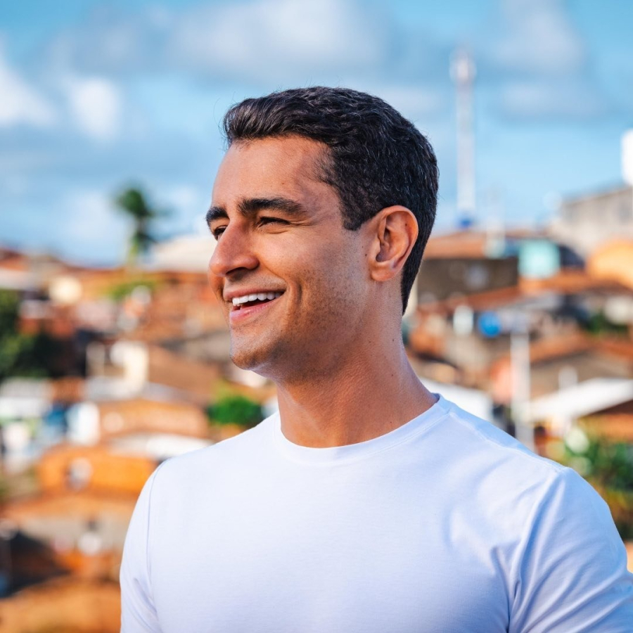 JHC sinaliza saída do PL e abre guerra de bastidores pelo Governo de Alagoas