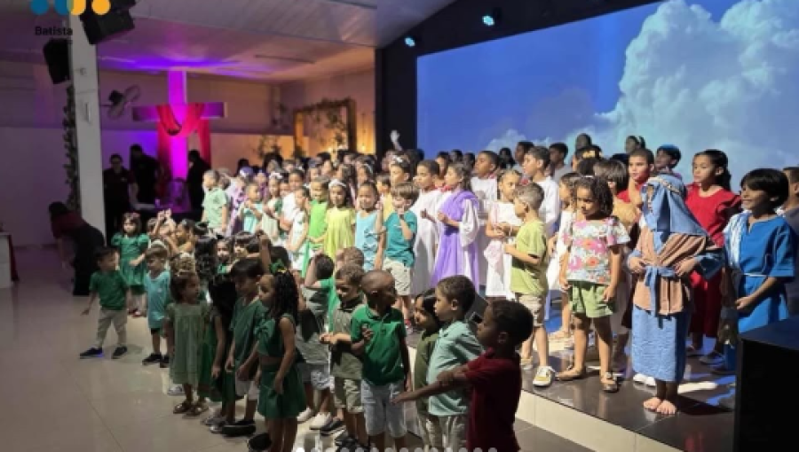 Colégio Batista de São Miguel dos Campos celebra a Páscoa com o tema: 