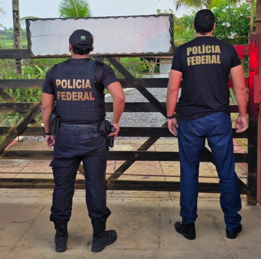 Polícia Federal mira patrimônio do Comando Vermelho e sequestra 17 imóveis em Alagoas, PE e PB