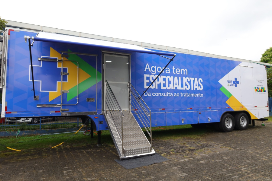 Gestão George Clemente reafirma compromisso com a saúde e traz carreta de tomografia para zerar filas em São Miguel