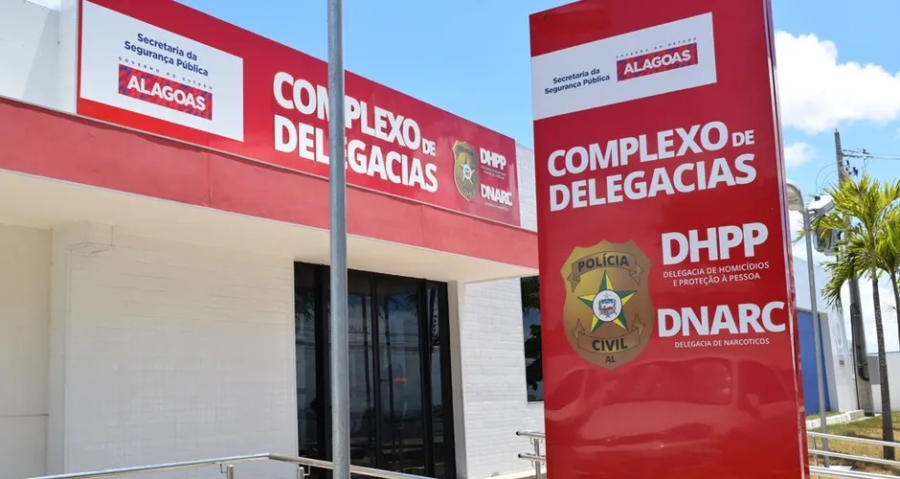 Homem é preso após jogar álcool e ameaçar atear fogo na esposa e no filho de 7 meses