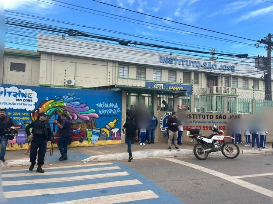 Ataque a tiros em escola conveniada deixa duas servidoras mortas e feridos no Acre