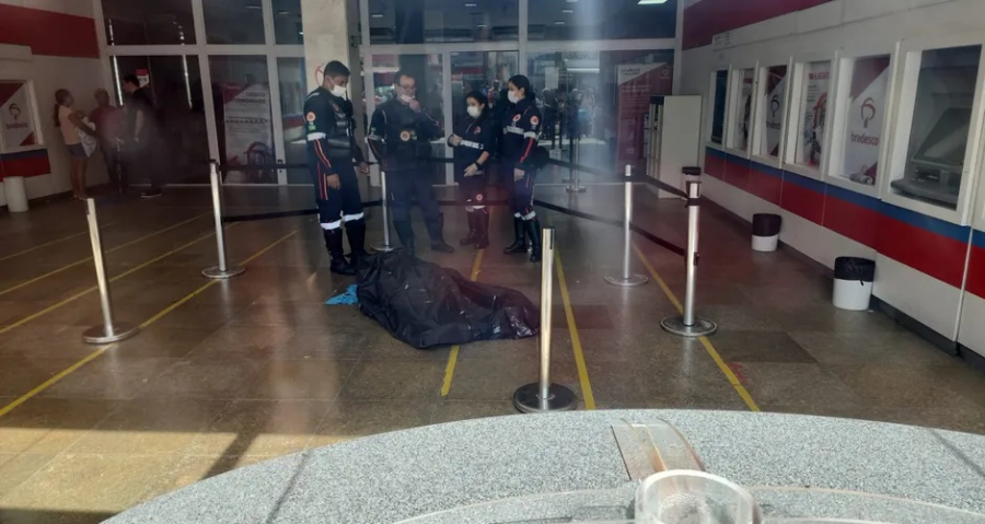 Homem morre após passar mal em agência bancária no Centro de Arapiraca