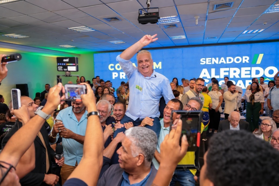 Alfredo Gaspar oficializa candidatura ao Senado pelo PL e projeta definições de alianças até 15 de agosto