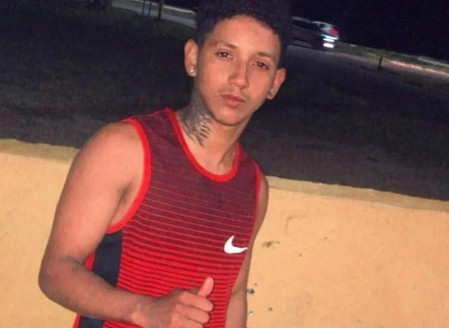 Família procura por jovem de 21 anos desaparecido no Pontal da Barra, em Maceió