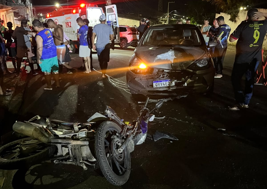Colisão entre carro e moto deixa condutor ferido no Trevo do Catite em São Miguel dos Campos