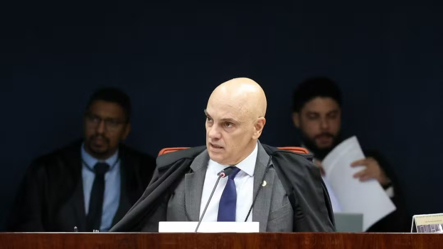 Alexandre de Moraes cancela pronunciamento após presidente do STF centralizar inquéritos da Corte