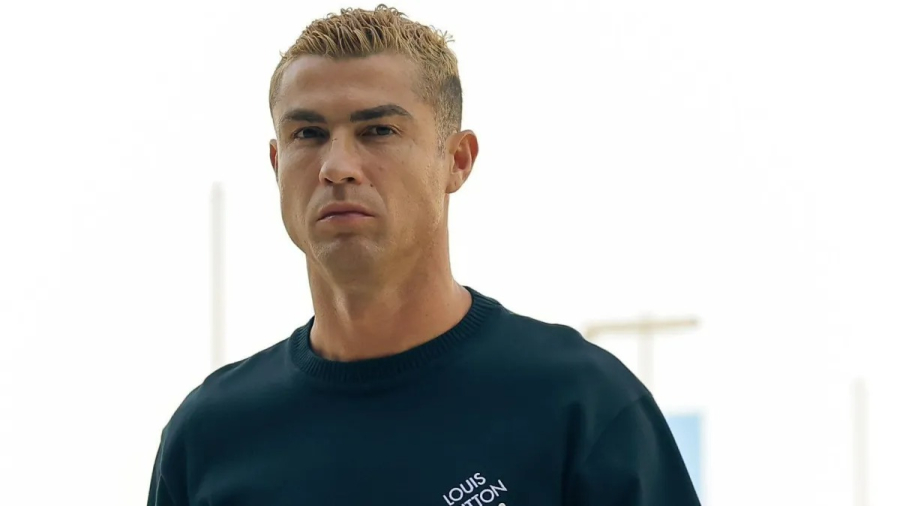 Cristiano Ronaldo negocia compra do Al-Nassr ao lado de dono do Milan, aponta jornal