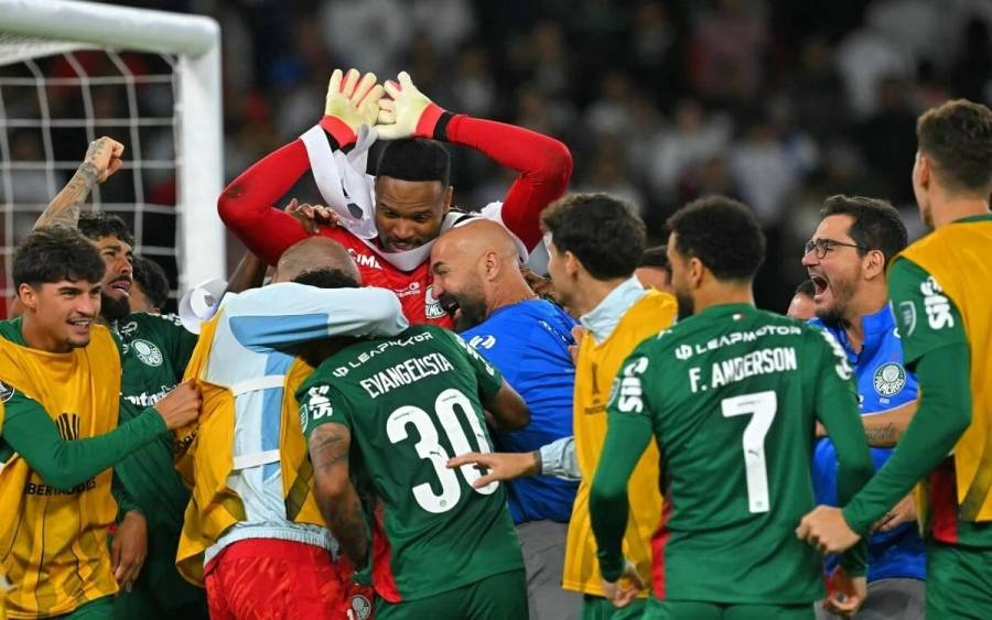 Nos pênaltis e com brilho de Carlos Miguel, Palmeiras elimina a LDU em Quito e vai à semifinal da Libertadores