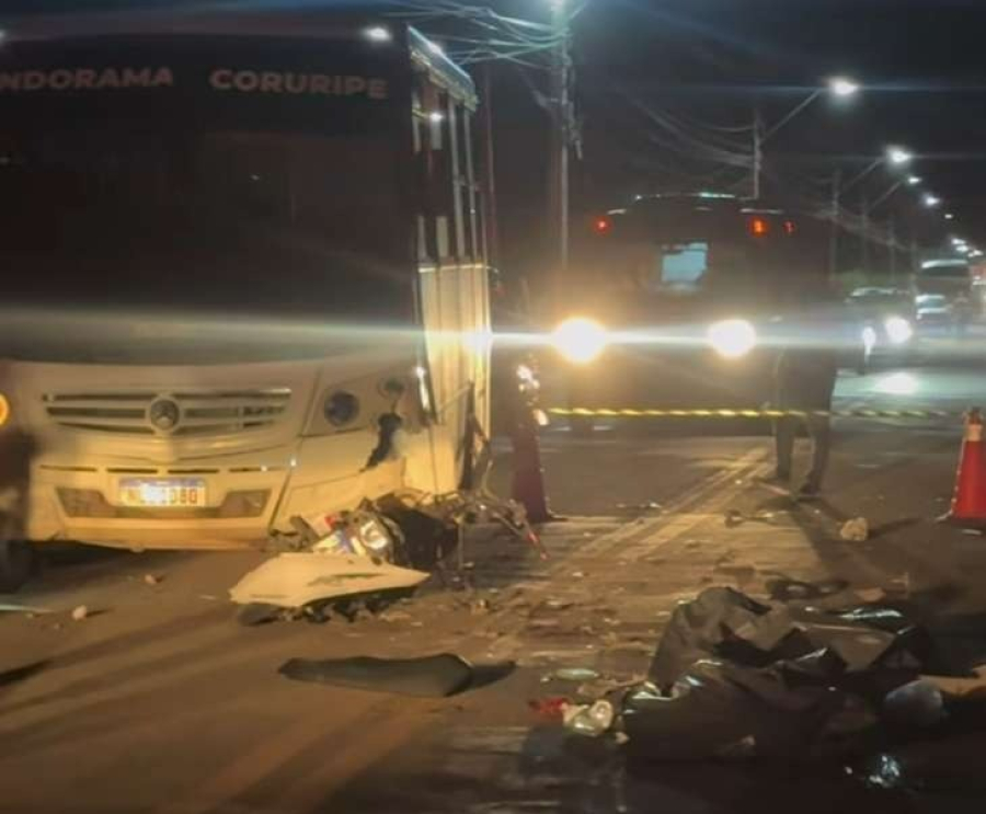 Colisão frontal entre moto e micro-ônibus deixa dois mortos em Coruripe