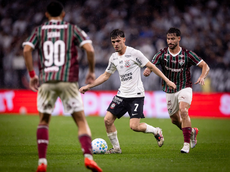 Crise no Corinthians e dupla Gre-Nal no Z4: UFMG atualiza probabilidades de rebaixamento no Brasileirão