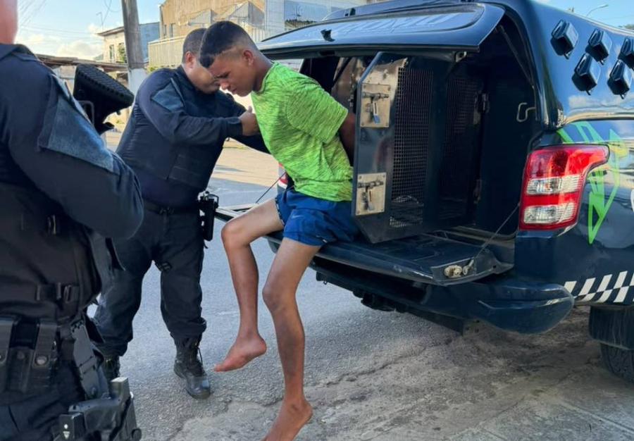 Guarda Municipal prende suspeito de 21 anos armado com faca após ameaças na Feira Livre de São Miguel dos Campos