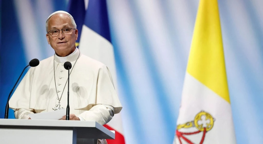 Papa encerra viagem à França com condenação à violência religiosa e forte apelo pela paz e integração na Europa