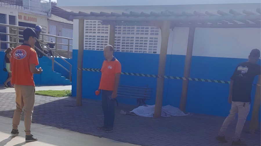 Homem em situação de rua de 53 anos é assassinado a pedradas na Praça Jardim Brasil em Palmeira dos Índios