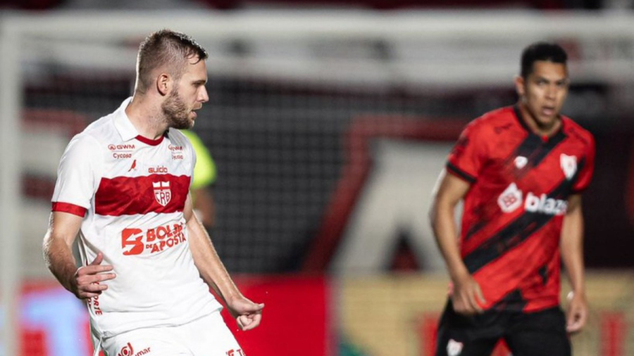 Série B: 32ª rodada começa nesta terça com briga por posições e CRB em campo em Maceió
