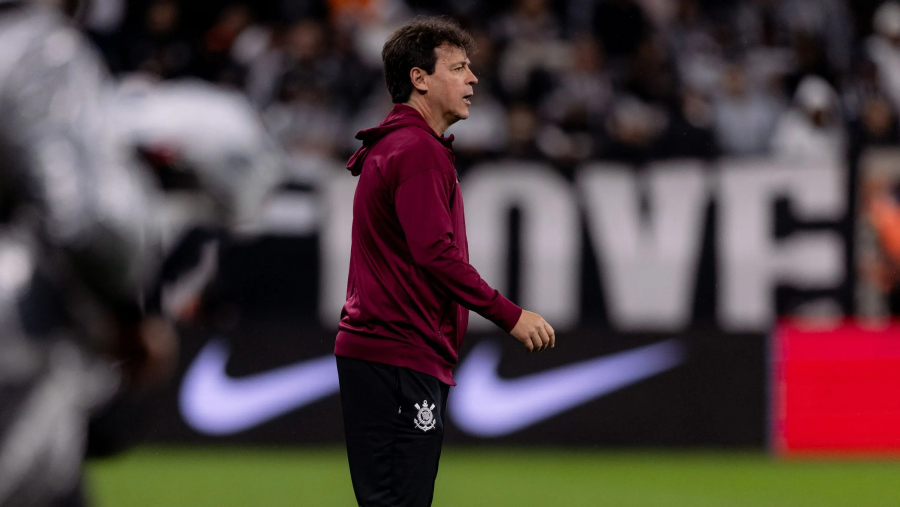 Fernando Diniz é demitido do Corinthians após sétima derrota seguida no Brasileirão