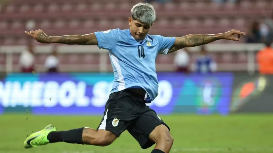 Botafogo abre negociações para contratar Mateo Peralta, promessa do futebol uruguaio