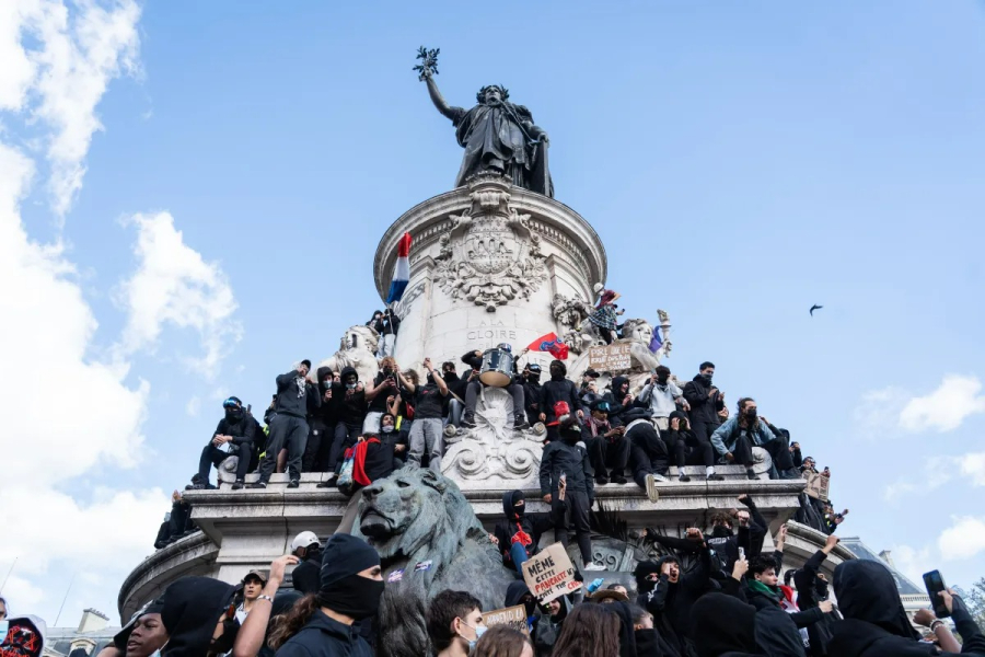 Onda de protestos contra custo de vida, cortes e crise imobiliária se alastra por capitais e cidades europeias